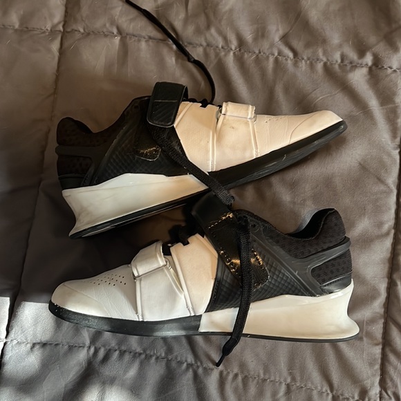 reebok lifters womens